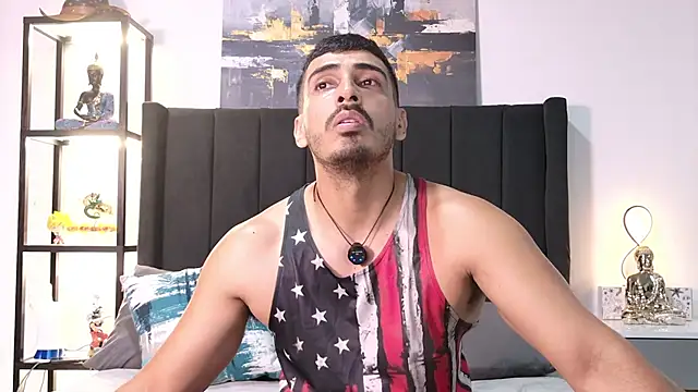 Snapshot of muscle_ares chatting on February 16, 2026, 11:12 pm muscle ares online show from February 16, 2026, 11:12 pm