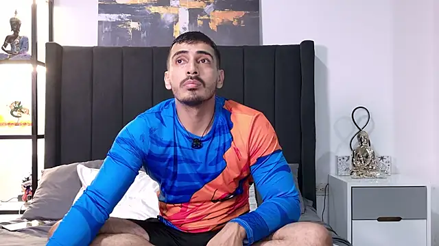 Snapshot of muscle_ares chatting on February 17, 2026, 11:22 pm muscle ares online show from February 17, 2026, 11:22 pm