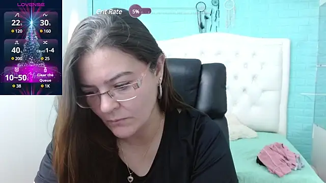 MsJossie online show from December 4, 2024, 3:37 am