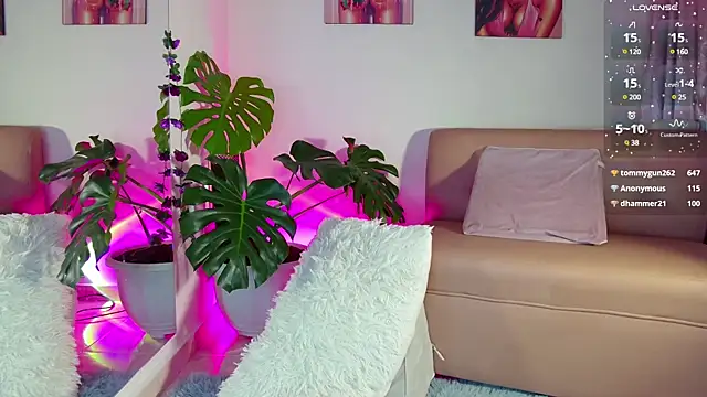 Snapshot of YourMandy chatting on January 15, 2025, 2:49 am YourMandy online show from January 15, 2025, 2:49 am