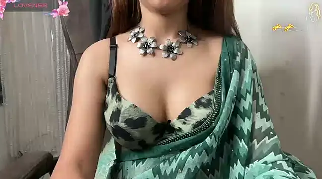 Royal girl 1 online show from December 21, 2024, 8:21 pm