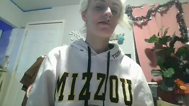 watermellonpussy online show from February 24, 2026, 6:00 am