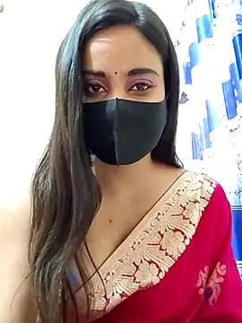 Snapshot of SimaRoy- chatting on February 13, 2025, 7:56 am SimaRoy- online show from February 13, 2025, 7:56 am