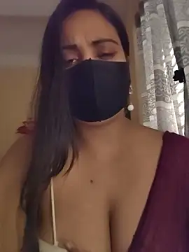 Snapshot of SimaRoy- chatting on October 8, 2025, 1:03 am SimaRoy- online show from October 8, 2025, 1:03 am