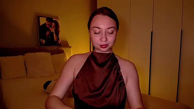 Snapshot of DanielaWisse chatting on June 18, 2026, 8:57 pm DanielaWisse online show from June 18, 2026, 8:57 pm