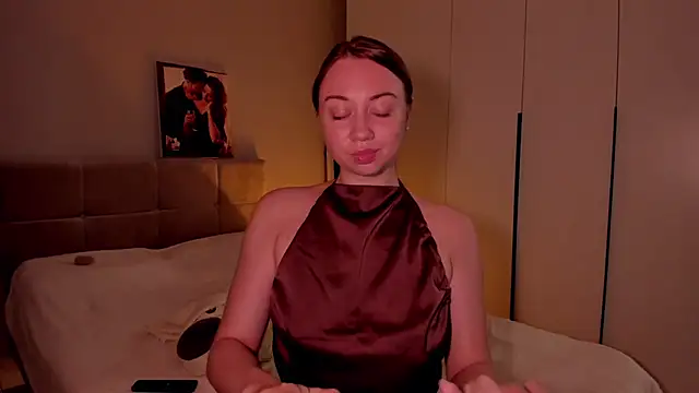 Snapshot of DanielaWisse chatting on June 27, 2026, 9:09 pm DanielaWisse online show from June 27, 2026, 9:09 pm