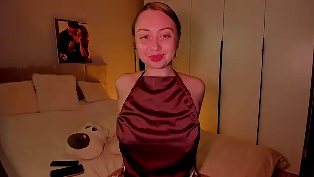 Snapshot of DanielaWisse chatting on June 30, 2026, 8:43 pm DanielaWisse online show from June 30, 2026, 8:43 pm