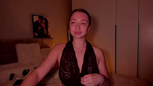 Snapshot of DanielaWisse chatting on July 18, 2026, 11:52 pm DanielaWisse online show from July 18, 2026, 11:52 pm
