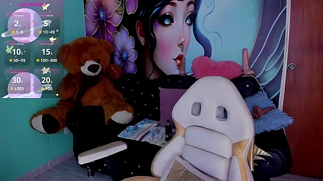 mia bigtits17 online show from March 18, 2026, 2:31 pm