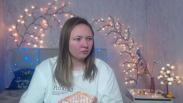 SallyVerda online show from April 18, 2026, 5:55 am