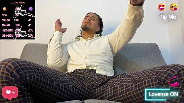 Tom blunt96 online show from November 1, 2025, 3:30 am