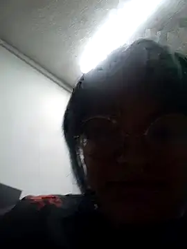 lucky-leah online show from May 26, 2026, 3:46 am