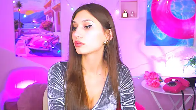 MollyPerry online show from December 20, 2024, 10:11 pm