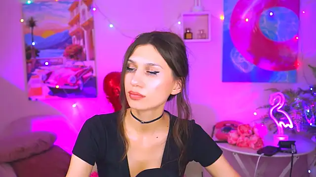 MollyPerry online show from February 25, 2025, 4:21 pm