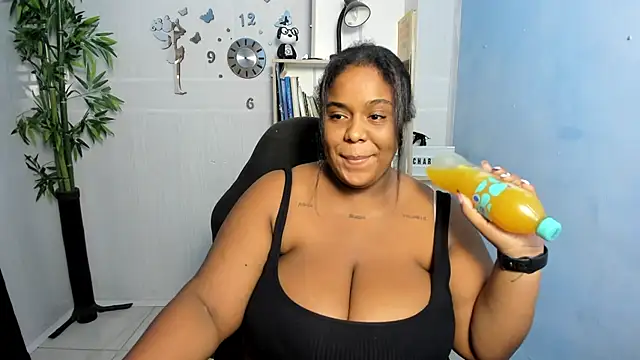 bbw charlote online show from March 18, 2025, 11:52 am