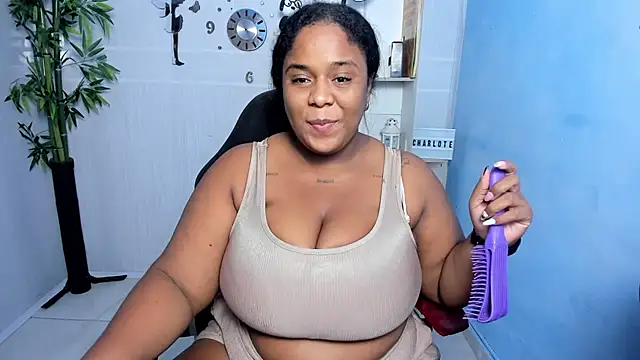 bbw charlote online show from March 20, 2025, 12:11 pm