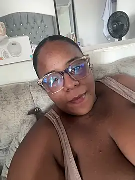 Snapshot of bbw_charlote chatting on June 2, 2026, 3:58 pm bbw charlote online show from June 2, 2026, 3:58 pm