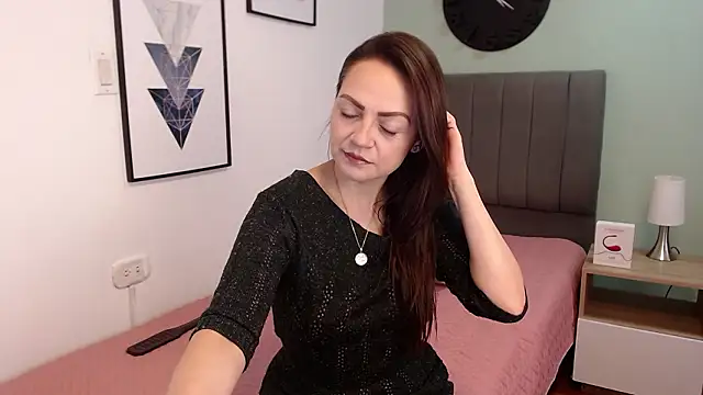 Snapshot of dory_mia chatting on February 18, 2026, 1:18 pm dory mia online show from February 18, 2026, 1:18 pm