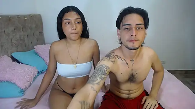 Snapshot of Amanda_Jampiher chatting on February 20, 2025, 3:56 am Amanda Jampiher online show from February 20, 2025, 3:56 am