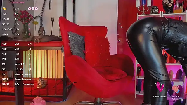 MistressAndre online show from December 17, 2025, 8:59 pm