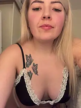 xxcurvyjessiexx online show from December 18, 2025, 8:37 pm