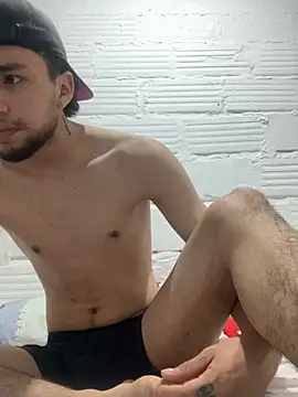 ever10183 online show from April 22, 2026, 3:42 am