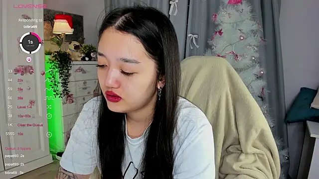 FreyaRaya online show from December 19, 2025, 3:13 am