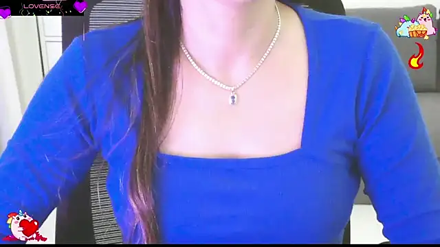 Snapshot of _Blue_Ruubyy_ chatting on June 8, 2026, 12:38 pm Blue Ruubyy online show from June 8, 2026, 12:38 pm