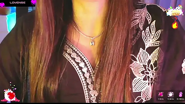 Snapshot of _Blue_Ruubyy_ chatting on June 15, 2026, 3:47 pm Blue Ruubyy online show from June 15, 2026, 3:47 pm