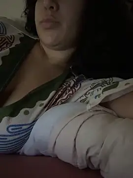 megam33 online show from March 28, 2026, 7:52 am