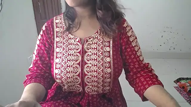 Dayna-36 online show from October 3, 2025, 2:25 pm