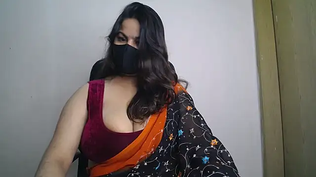 Dayna-36 online show from February 11, 2026, 3:39 pm