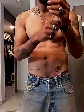 mexicaninuganda online show from April 16, 2026, 11:07 pm