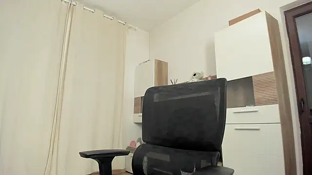 Snapshot of Jimmymorello chatting on November 10, 2025, 7:35 pm Jimmymorello online show from November 10, 2025, 7:35 pm