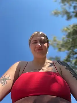 JessiMur online show from June 7, 2026, 3:54 am