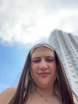 JessiMur online show from July 1, 2026, 4:14 am