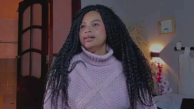 nayah   online show from February 5, 2025, 1:47 am