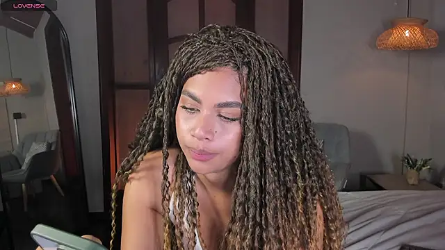 nayah   online show from March 14, 2026, 8:36 pm