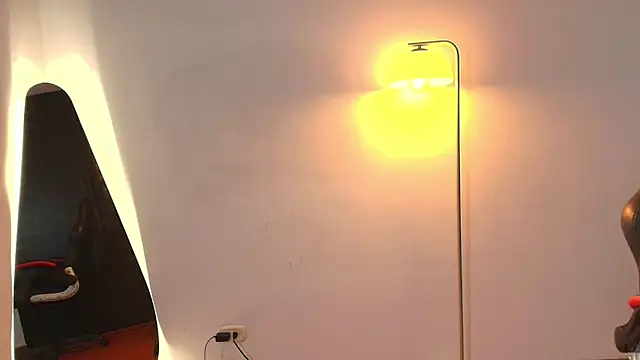 Snapshot of samy_jonnes_ chatting on November 8, 2025, 12:00 am samy jonnes online show from November 8, 2025, 12:00 am