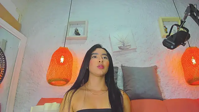 emiily s online show from October 25, 2025, 12:02 pm