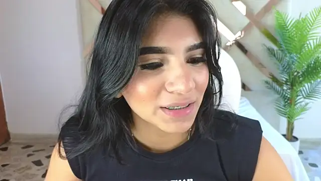 Snapshot of maiaa_ruiz chatting on January 29, 2025, 1:28 pm maiaa ruiz online show from January 29, 2025, 1:28 pm