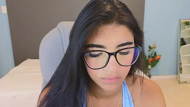 Snapshot of maiaa_ruiz chatting on October 16, 2025, 2:51 pm maiaa ruiz online show from October 16, 2025, 2:51 pm