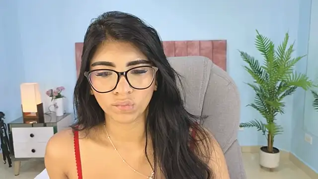 Snapshot of maiaa_ruiz chatting on November 10, 2025, 2:49 pm maiaa ruiz online show from November 10, 2025, 2:49 pm