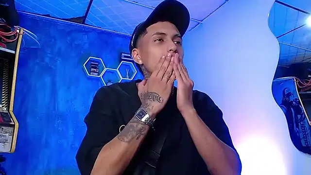 Liam lee online show from January 2, 2025, 4:13 pm