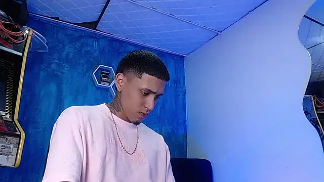 Liam lee online show from January 28, 2025, 3:57 pm