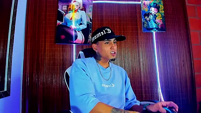 Snapshot of Liam_lee chatting on February 6, 2026, 9:07 pm Liam lee online show from February 6, 2026, 9:07 pm