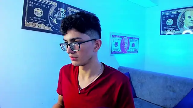 TylerWhite  online show from January 15, 2025, 6:43 am