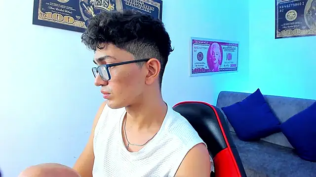 TylerWhite  online show from January 19, 2025, 9:11 am