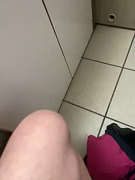 pinnklinkk online show from February 8, 2026, 10:02 pm