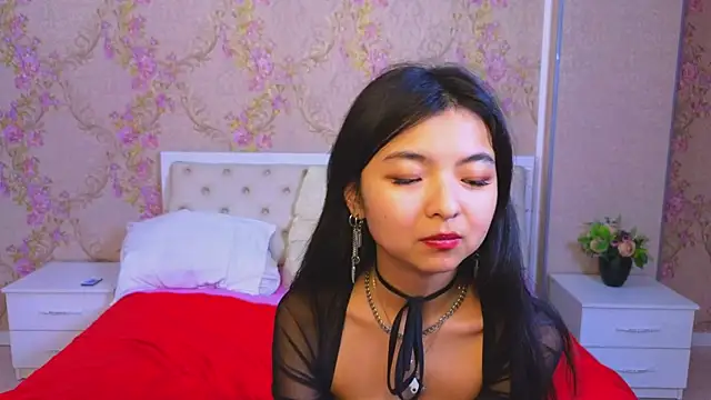 Snapshot of Shy_Kira chatting on January 31, 2025, 3:55 pm Shy Kira online show from January 31, 2025, 3:55 pm